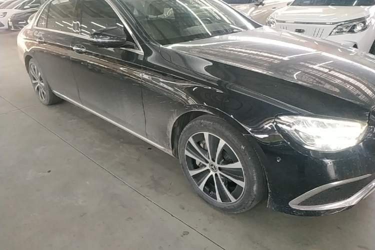 Used Mercedes-Benz E-Class New Energy 2022 Restyled E 350 e L Plug-in Hybrid Sedan Exterior 1