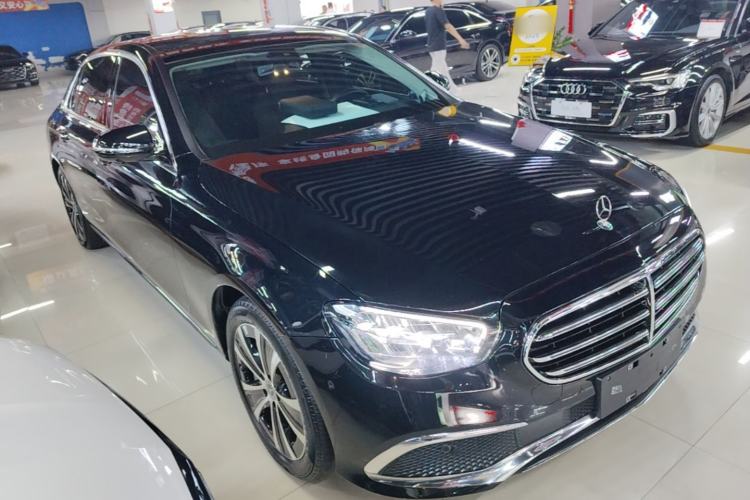 Used Mercedes-Benz E-Class New Energy 2022 Restyled E 350 e L Plug-in Hybrid Sedan Exterior 1