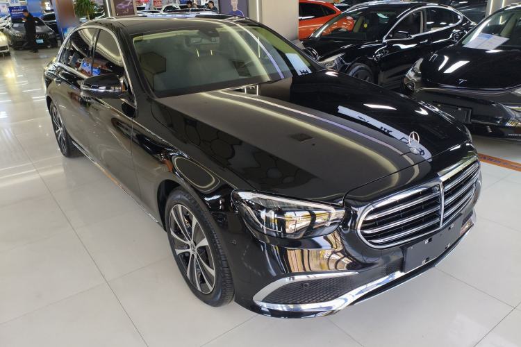 Used Mercedes-Benz E-Class New Energy 2022 Restyled E 350 e L Plug-in Hybrid Sedan Exterior 1