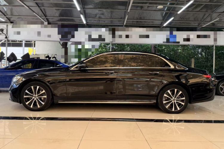 Used Mercedes-Benz E-Class New Energy 2022 E 350 e L Plug-in Hybrid Sports Sedan Exterior 2