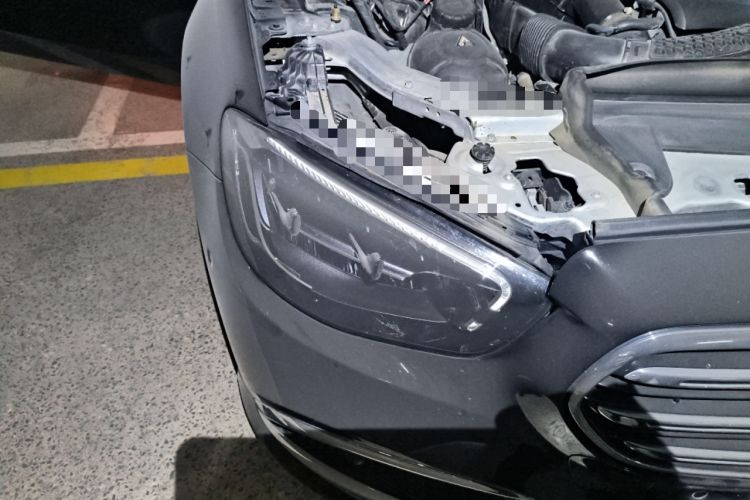 Used Mercedes-Benz E-Class New Energy 2022 Second Facelift E 350 e L Plug-in Hybrid Sedan Exterior 3