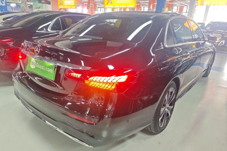 Used Mercedes-Benz E-Class New Energy 2022 Restyled E 350 e L Plug-in Hybrid Sports Sedan Exterior 5