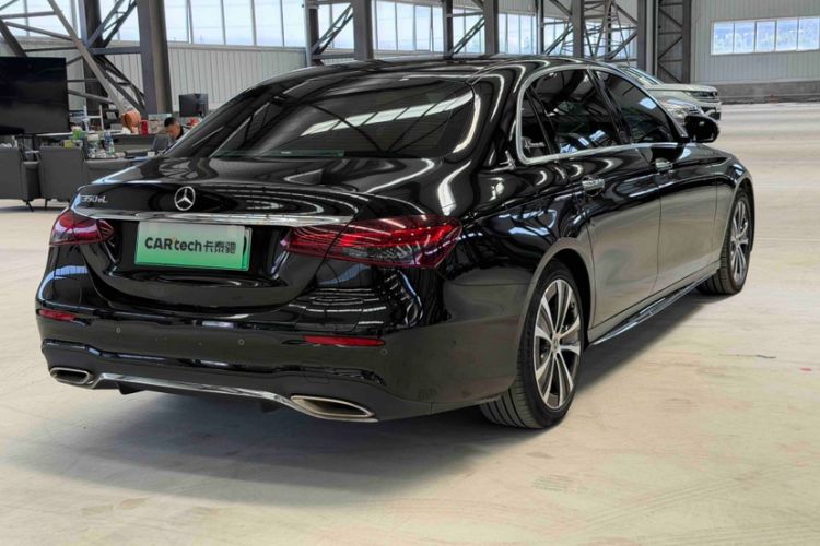 Used Mercedes-Benz E-Class New Energy 2022 Second Facelift E 350 e L Plug-in Hybrid Sports Sedan Exterior 5