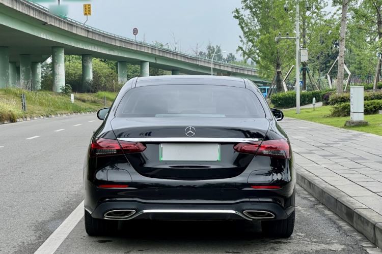 Used Mercedes-Benz E-Class New Energy 2022 Second Facelift E 350 e L Plug-in Hybrid Sedan Exterior 6