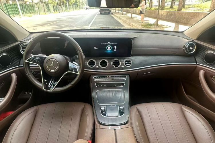 Used Mercedes-Benz E-Class New Energy 2022 Facelift E 350 e L Plug-in Hybrid Sedan Exterior 8