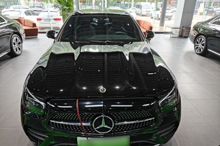 Used Mercedes-Benz E-Class New Energy 2022 E 350 e L Plug-in Hybrid Sports Sedan Front