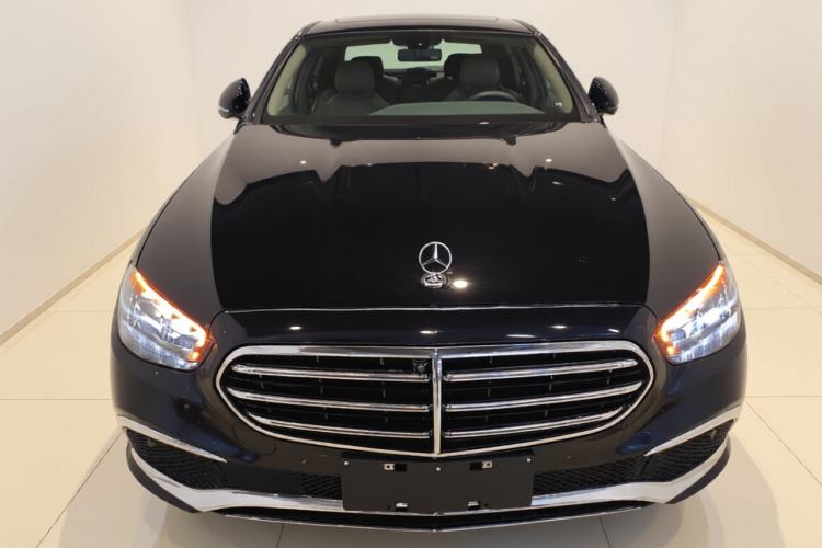 Used Mercedes-Benz E-Class New Energy 2022 Second Facelift E 350 e L Plug-in Hybrid Sports Sedan Front