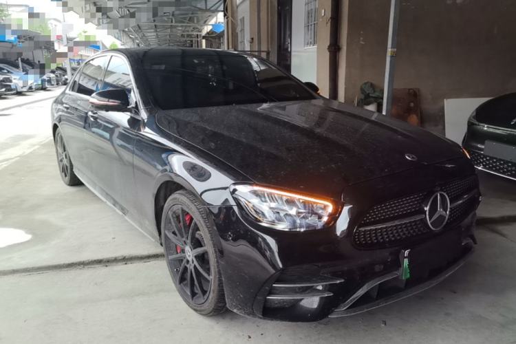 Used Mercedes-Benz E-Class New Energy 2022 Second Facelift E 350 e L Plug-in Hybrid Sports Sedan Front Right 45 Deg
