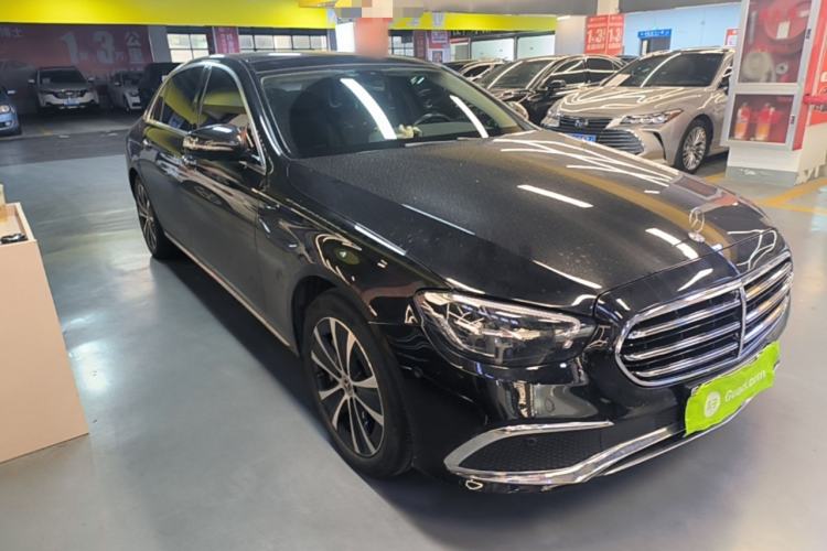 Used Mercedes-Benz E-Class New Energy 2022 Restyled E 350 e L Plug-in Hybrid Sedan Front Right 45 Deg