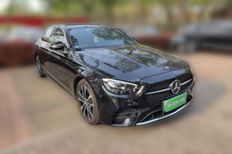 Used Mercedes-Benz E-Class New Energy 2022 Second Facelift E 350 e L Plug-in Hybrid Sports Sedan Front Right 45 Deg