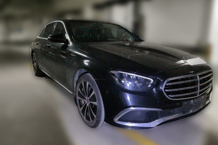 Used Mercedes-Benz E-Class New Energy 2022 Facelift E 350 e L Plug-in Hybrid Sedan Front Right 45 Deg
