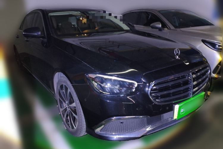 Used Mercedes-Benz E-Class New Energy 2022 Restyled E 350 e L Plug-in Hybrid Sedan Front Right 45 Deg