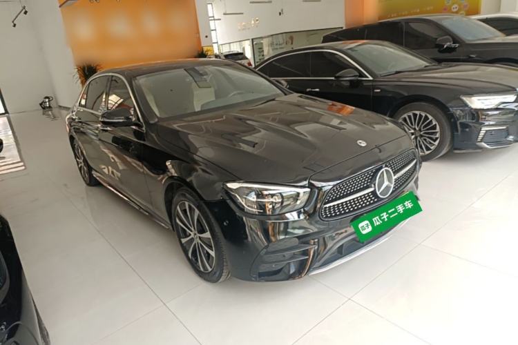 Used Mercedes-Benz E-Class New Energy 2022 Restyled E 350 e L Plug-in Hybrid Sports Sedan Front Right 45 Deg