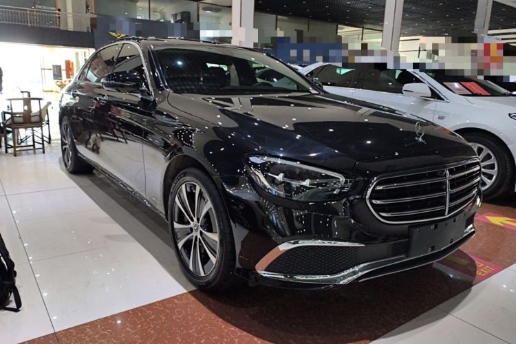 Used Mercedes-Benz E-Class New Energy 2022 Restyled E 350 e L Plug-in Hybrid Sedan Front Right 45 Deg