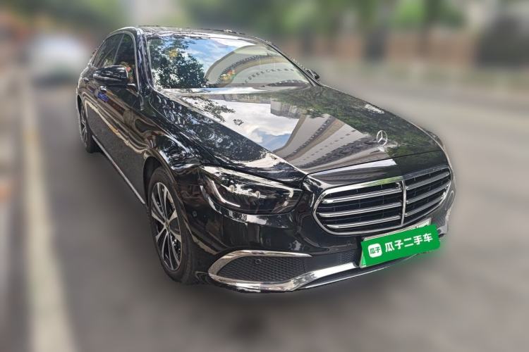 Used Mercedes-Benz E-Class New Energy 2022 Restyled E 350 e L Plug-in Hybrid Sedan Front Right 45 Deg