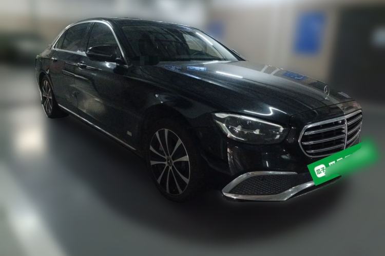 Used Mercedes-Benz E-Class New Energy 2022 Second Facelift E 350 e L Plug-in Hybrid Sedan Front Right 45 Deg