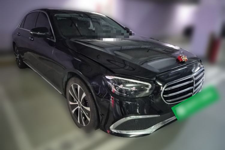 Used Mercedes-Benz E-Class New Energy 2022 Restyled E 350 e L Plug-in Hybrid Sedan Front Right 45 Deg