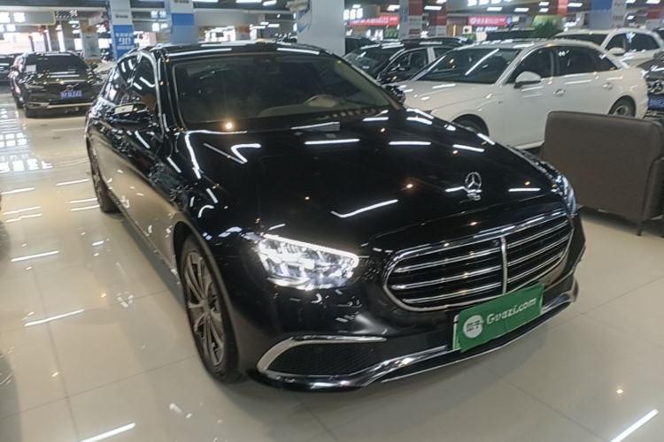 Used Mercedes-Benz E-Class New Energy 2022 Second Facelift E 350 e L Plug-in Hybrid Sedan Front Right 45 Deg