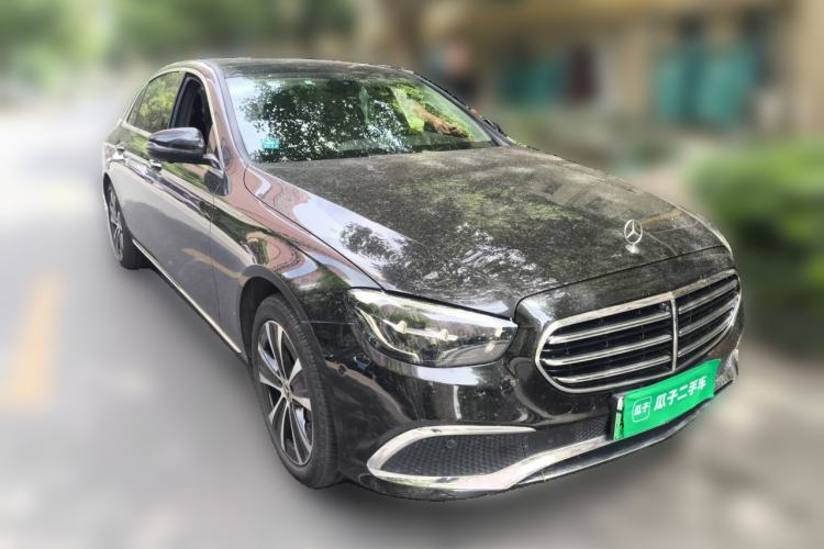 Used Mercedes-Benz E-Class New Energy 2022 Second Facelift E 350 e L Plug-in Hybrid Sedan Front Right 45 Deg