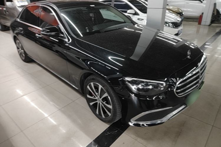 Used Mercedes-Benz E-Class New Energy 2022 Second Facelift E 350 e L Plug-in Hybrid Sedan Front Right 45 Deg
