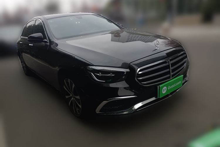 Used Mercedes-Benz E-Class New Energy 2022 Facelift E 350 e L Plug-in Hybrid Sedan Front Right 45 Deg
