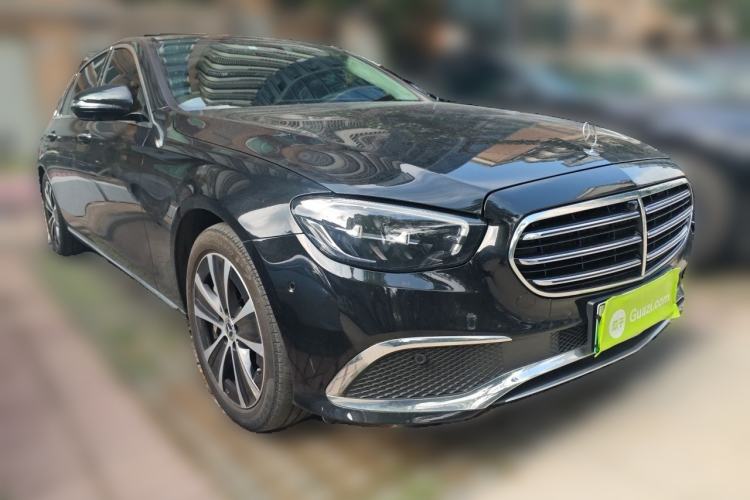 Used Mercedes-Benz E-Class New Energy 2022 Facelift E 350 e L Plug-in Hybrid Sedan Front Right 45 Deg