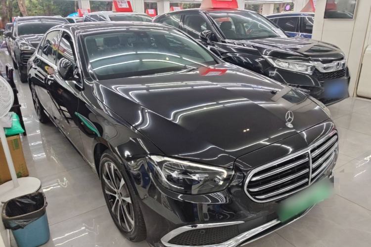 Used Mercedes-Benz E-Class New Energy 2022 Facelift E 350 e L Plug-in Hybrid Sedan Front Right 45 Deg