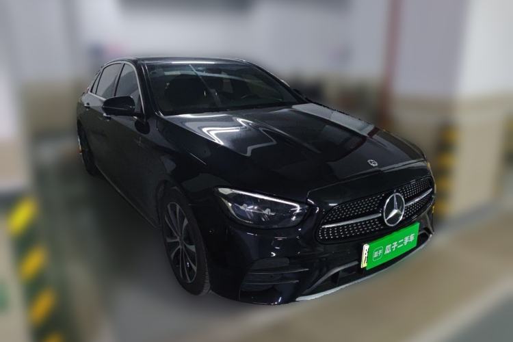 Used Mercedes-Benz E-Class New Energy 2022 E 350 e L Plug-in Hybrid Sports Sedan Front Right 45 Deg