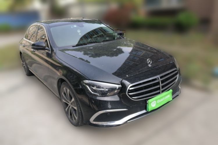 Used Mercedes-Benz E-Class New Energy 2022 Second Facelift E 350 e L Plug-in Hybrid Sedan Front Right 45 Deg