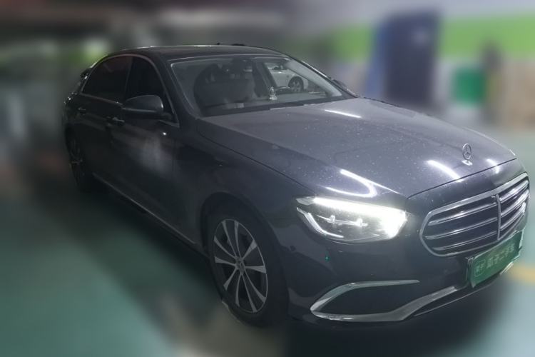 Used Mercedes-Benz E-Class New Energy 2022 Second Facelift E 350 e L Plug-in Hybrid Sedan Front Right 45 Deg