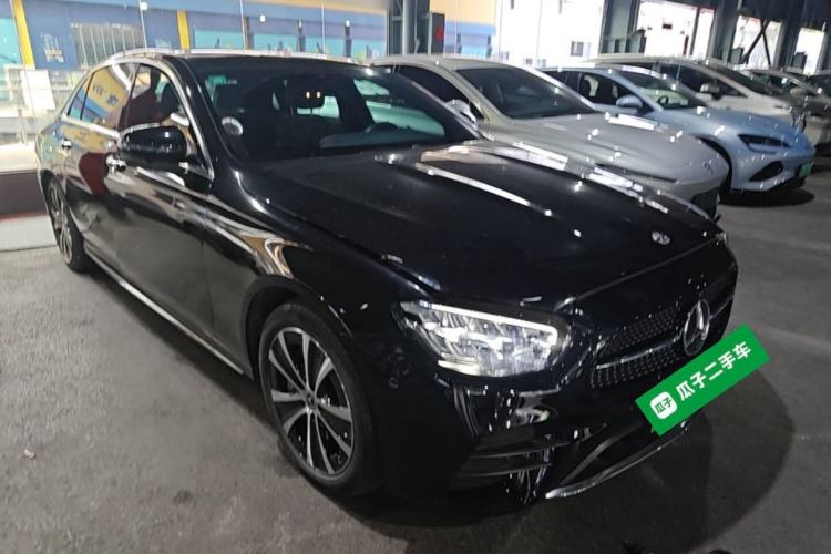 Used Mercedes-Benz E-Class New Energy 2022 Restyled E 350 e L Plug-in Hybrid Sports Sedan Front Right 45 Deg