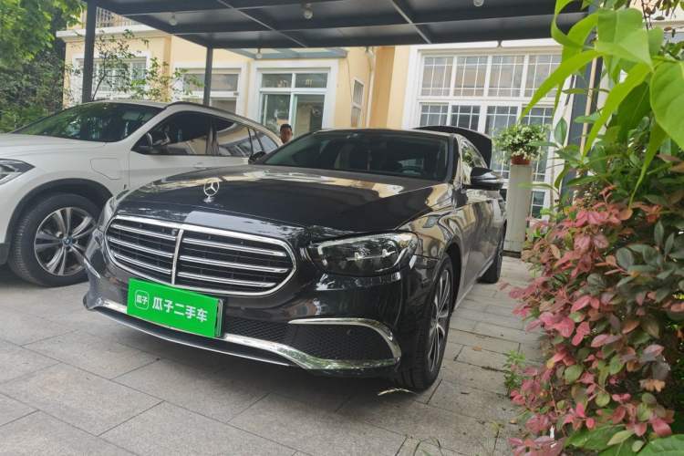 Used Mercedes-Benz E-Class New Energy 2022 Second Facelift E 350 e L Plug-in Hybrid Sports Sedan Guazi used car, China used car export, Used car for sale, Used cars, Cheapest cars for sale