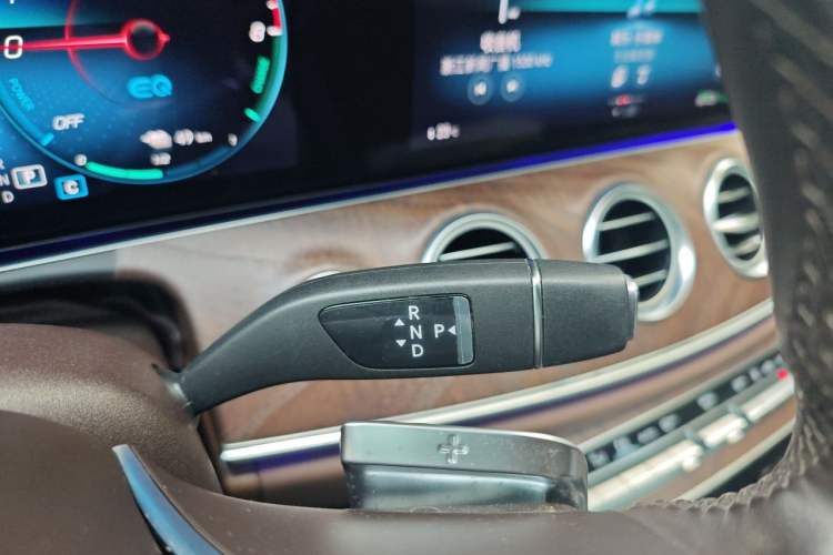 Used Mercedes-Benz E-Class New Energy 2022 Facelift E 350 e L Plug-in Hybrid Sedan Gear Lever