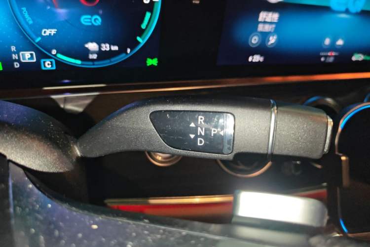 Used Mercedes-Benz E-Class New Energy 2022 Restyled E 350 e L Plug-in Hybrid Sports Sedan Gear Lever