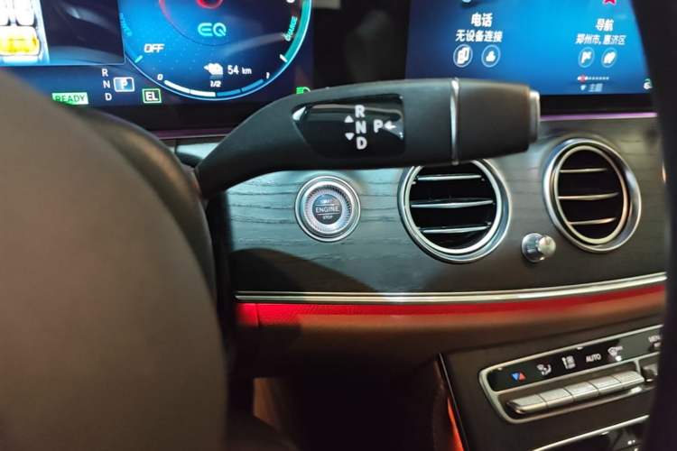 Used Mercedes-Benz E-Class New Energy 2022 Restyled E 350 e L Plug-in Hybrid Sports Sedan Gear Lever