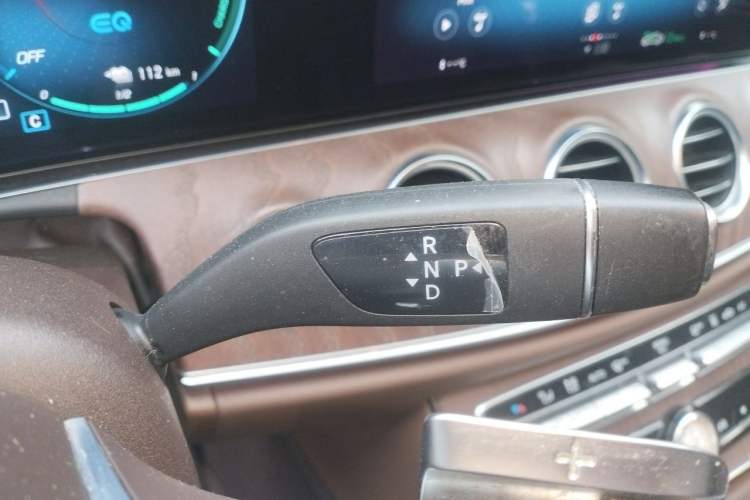 Used Mercedes-Benz E-Class New Energy 2022 Second Facelift E 350 e L Plug-in Hybrid Sedan Gear Lever