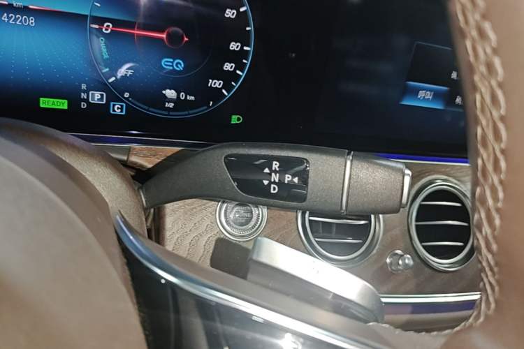 Used Mercedes-Benz E-Class New Energy 2022 Facelift E 350 e L Plug-in Hybrid Sedan Gear Lever