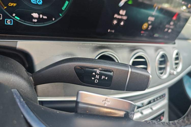 Used Mercedes-Benz E-Class New Energy 2022 E 350 e L Plug-in Hybrid Sedan Gear Lever