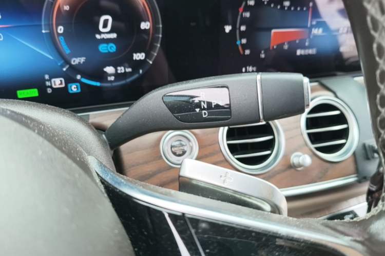 Used Mercedes-Benz E-Class New Energy 2022 Restyled E 350 e L Plug-in Hybrid Sedan Gear Lever