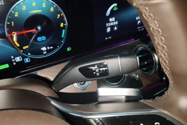 Used Mercedes-Benz E-Class New Energy 2022 Facelift E 350 e L Plug-in Hybrid Sedan Gear Lever