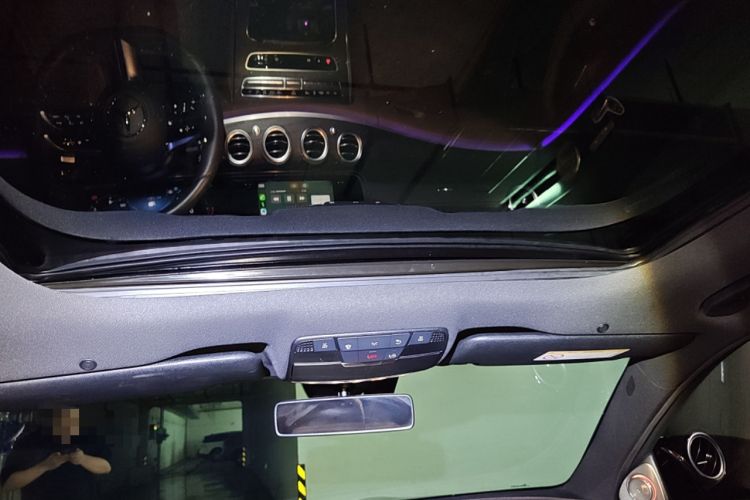 Used Mercedes-Benz E-Class New Energy 2022 Restyled E 350 e L Plug-in Hybrid Sports Sedan Headliner