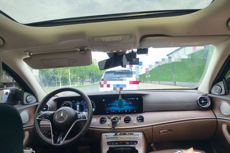 Used Mercedes-Benz E-Class New Energy 2022 Second Facelift E 350 e L Plug-in Hybrid Sedan Headliner