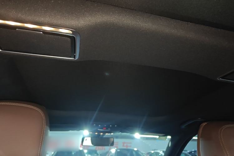 Used Mercedes-Benz E-Class New Energy 2022 Restyled E 350 e L Plug-in Hybrid Sports Sedan Headliner