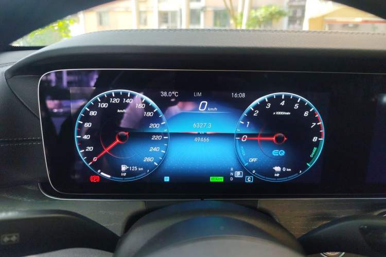 Used Mercedes-Benz E-Class New Energy 2022 Second Facelift E 350 e L Plug-in Hybrid Sports Sedan Instrument Cluster