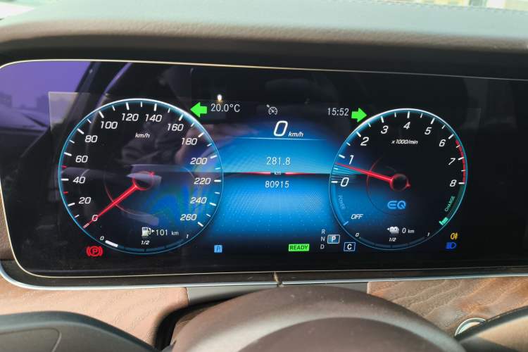 Used Mercedes-Benz E-Class New Energy 2022 Second Facelift E 350 e L Plug-in Hybrid Sedan Instrument Cluster