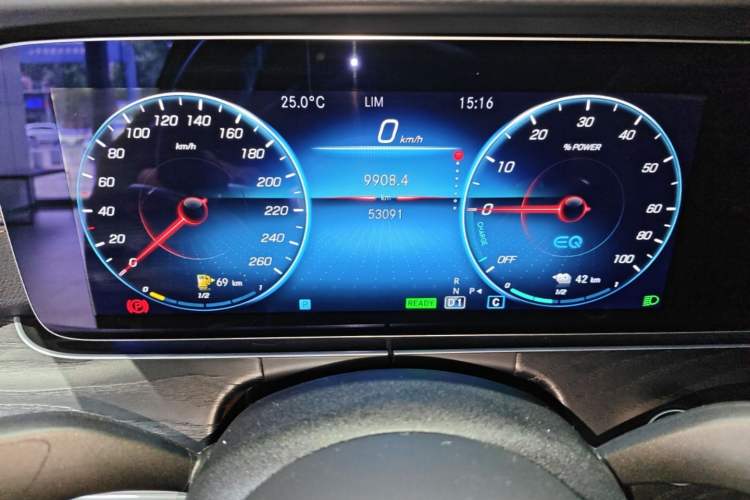 Used Mercedes-Benz E-Class New Energy 2022 E 350 e L Plug-in Hybrid Sports Sedan Instrument Cluster