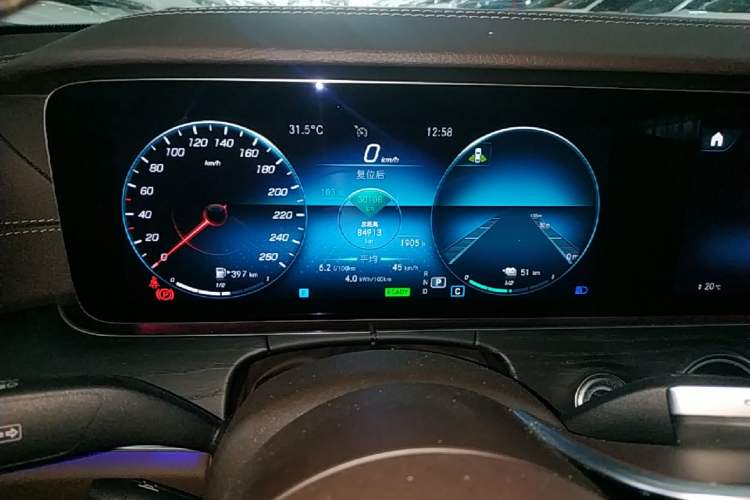 Used Mercedes-Benz E-Class New Energy 2022 Restyled E 350 e L Plug-in Hybrid Sedan Instrument Cluster
