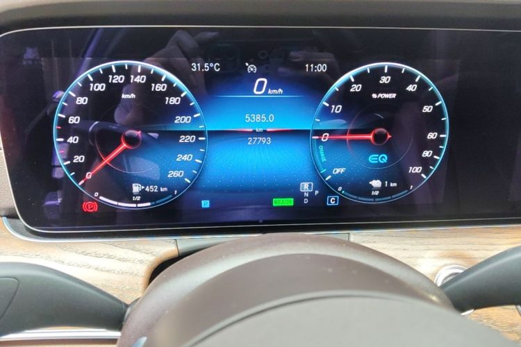 Used Mercedes-Benz E-Class New Energy 2022 Restyled E 350 e L Plug-in Hybrid Sedan Instrument Cluster