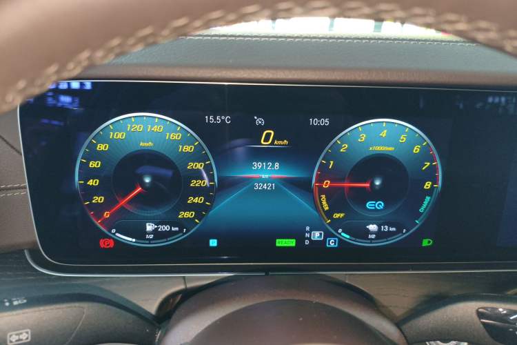 Used Mercedes-Benz E-Class New Energy 2022 Restyled E 350 e L Plug-in Hybrid Sedan Instrument Cluster