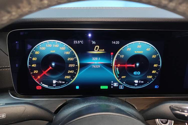 Used Mercedes-Benz E-Class New Energy 2022 Second Facelift E 350 e L Plug-in Hybrid Sports Sedan Instrument Cluster